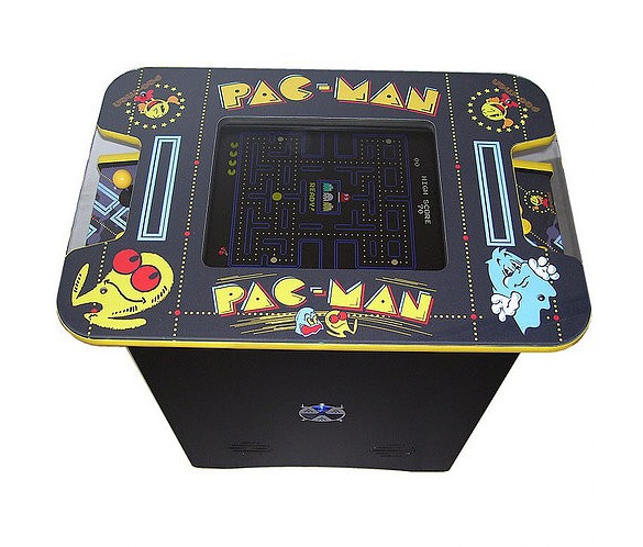 Bornes d'arcade Lyon Flipper Table cocktail Pac-Man 1