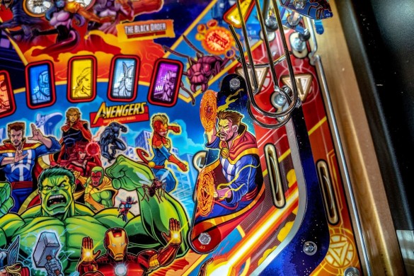 Flippers Stern Pinball Avengers : Infinity Quest Pro 17