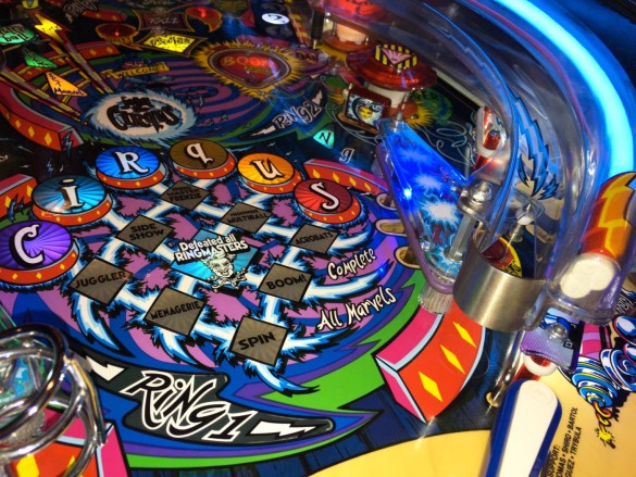 Flippers Bally Cirqus Voltaire 6