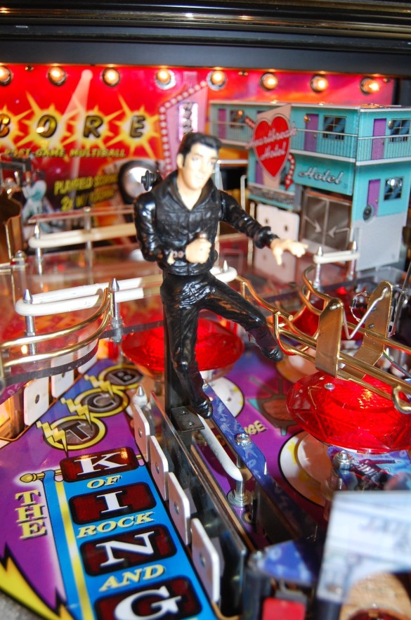 Flippers Stern Pinball Elvis 10