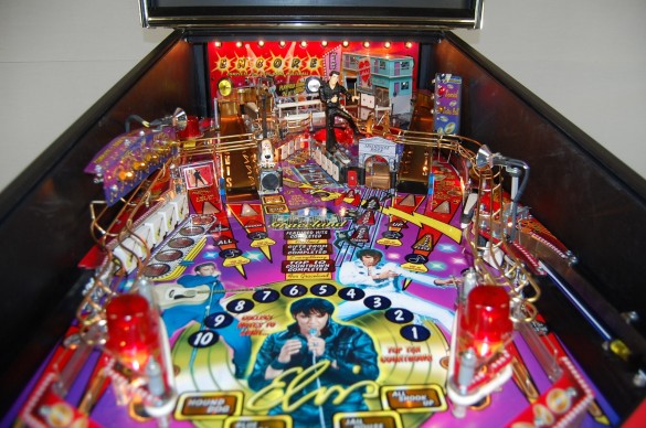Flippers Stern Pinball Elvis 4
