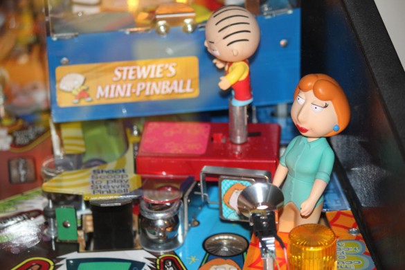 Flippers Stern Pinball Family Guy 8