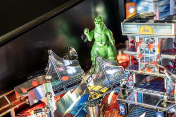 Flippers Stern Pinball Godzilla Premium 18