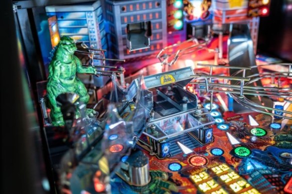 Flippers Stern Pinball Godzilla Premium 17