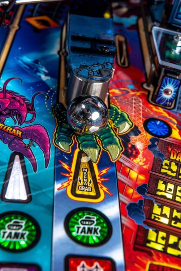 Flippers Stern Pinball Godzilla Pro 26