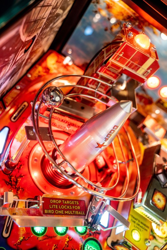 Flippers Stern Pinball James Bond 007 (Dr. No) Limited Edition 8