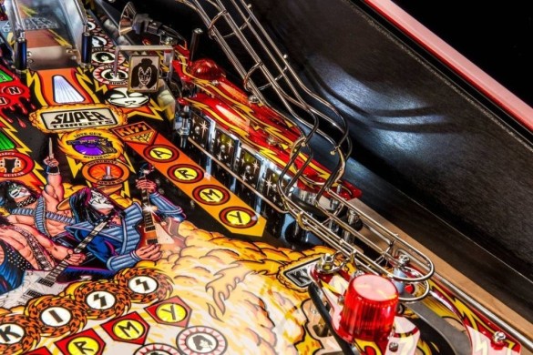 Flippers Stern Pinball Kiss Limited Edition 6