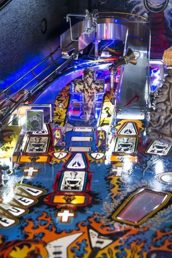 Flippers Stern Pinball Metallica Master of Puppets Limited Edition 6