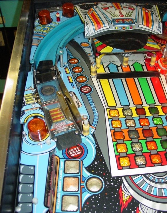 Flippers Williams Pin.Bot 8