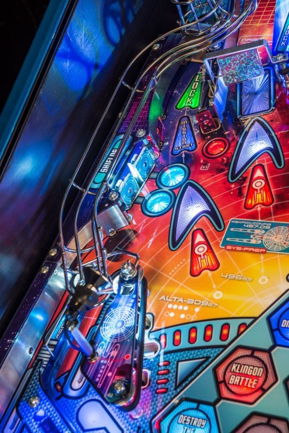 Flippers Stern Pinball Star Trek Vault Premium 3