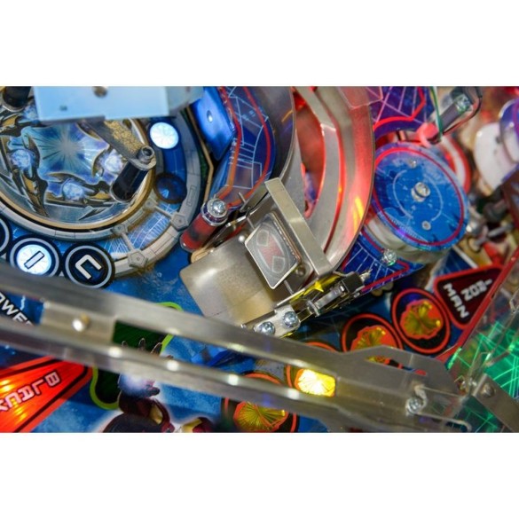Flippers Stern Pinball The Avengers Limited Edition 16