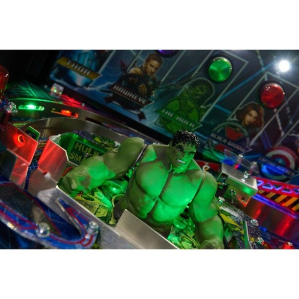 Flippers Stern Pinball The Avengers Limited Edition 17