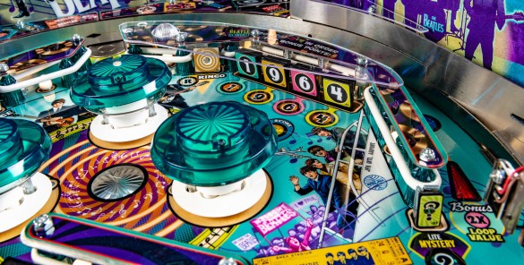 Flippers Stern Pinball The Beatles Gold Edition 8