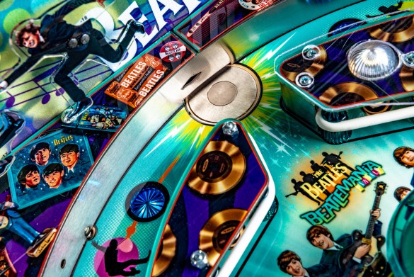 Flippers Stern Pinball The Beatles Gold Edition 7