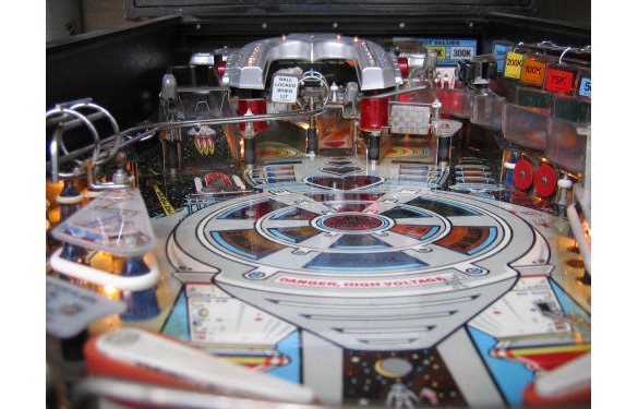 Flippers Williams The Machine : Bride of Pin.bot 6