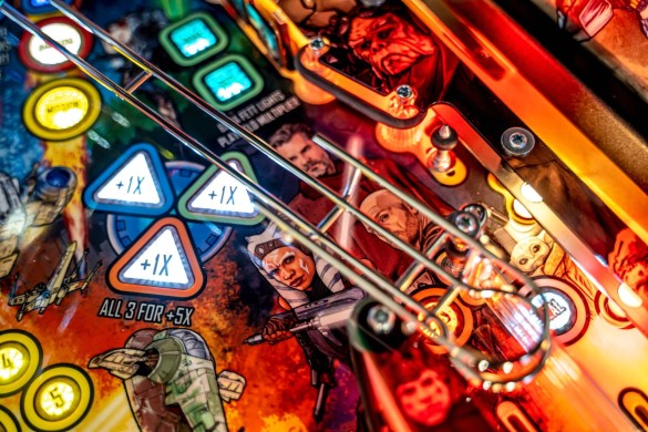 Flippers Stern Pinball The Mandalorian Limited Edition 7