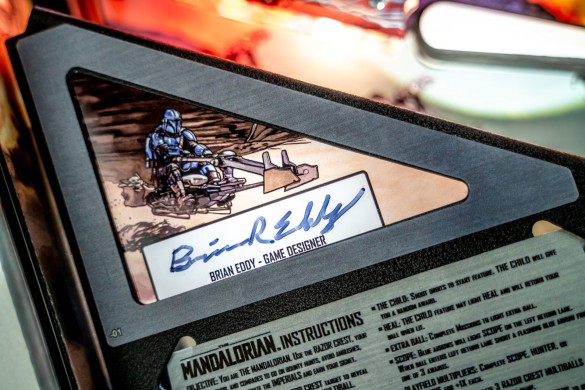Flippers Stern Pinball The Mandalorian Limited Edition 6