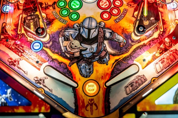 Flippers Stern Pinball The Mandalorian Premium 18