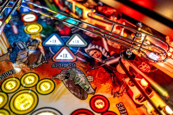 Flippers Stern Pinball The Mandalorian Premium 14