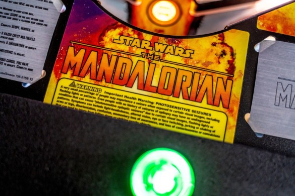 Flippers Stern Pinball The Mandalorian Premium 7
