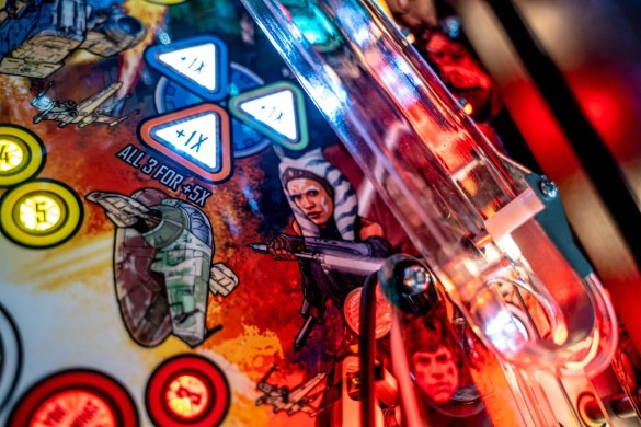 Flippers Stern Pinball The Mandalorian Pro 22