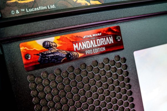 Flippers Stern Pinball The Mandalorian Pro 20