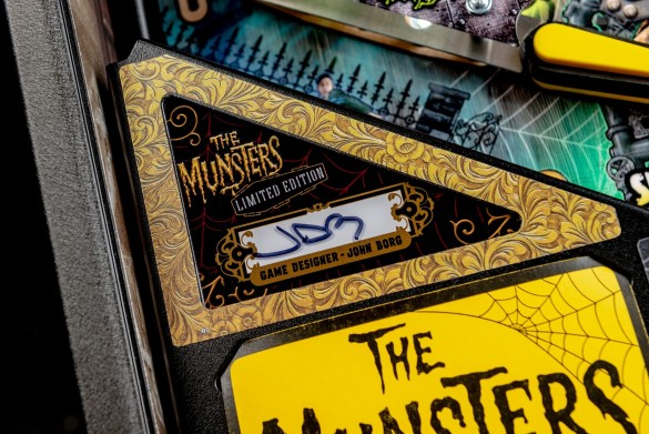 Flippers Stern Pinball The Munsters Limited Edition 5