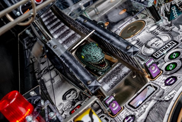 Flippers Stern Pinball The Munsters Premium 15