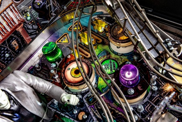 Flippers Stern Pinball The Munsters Pro 6