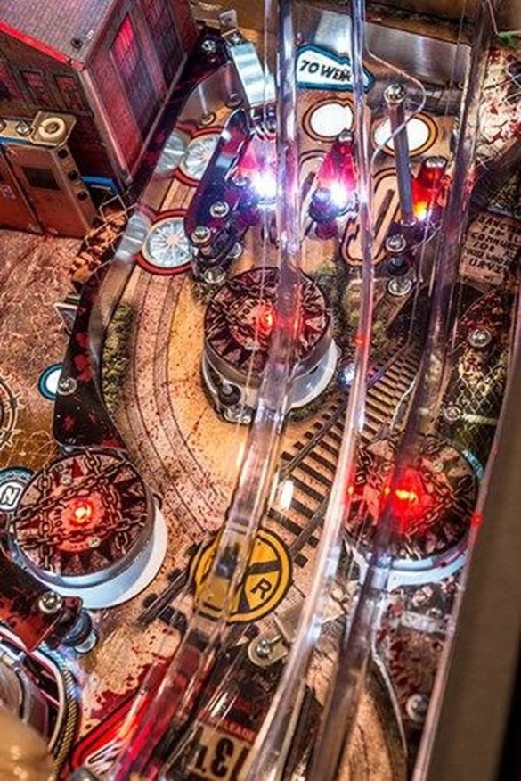 Flippers Stern Pinball "The Walking Dead Limited Edition 8