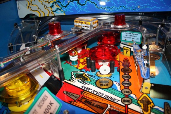 Flippers Williams Whirlwind 7