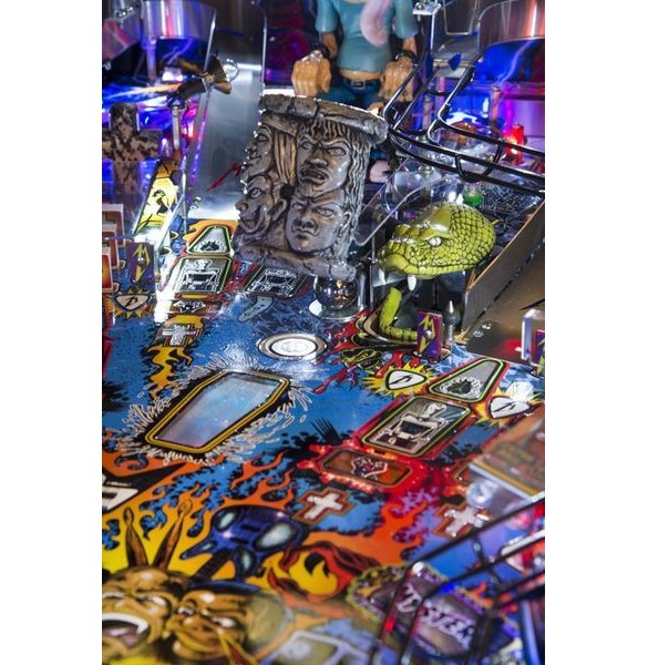 Flippers Stern Pinball Metallica Premium 3
