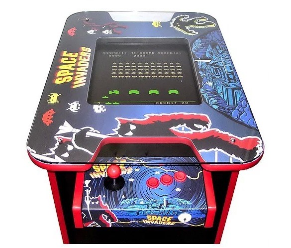 Bornes d'arcade Lyon Flipper Table cocktail Space Invaders 2
